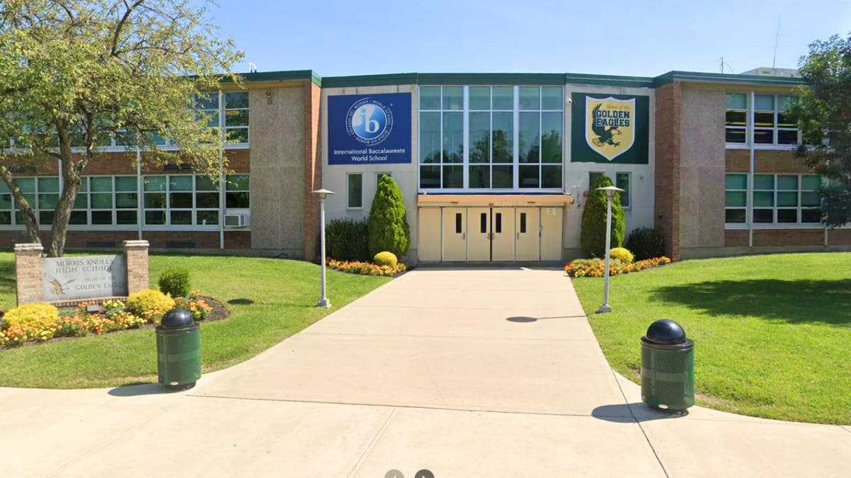 The front of Morris Knolls High School
