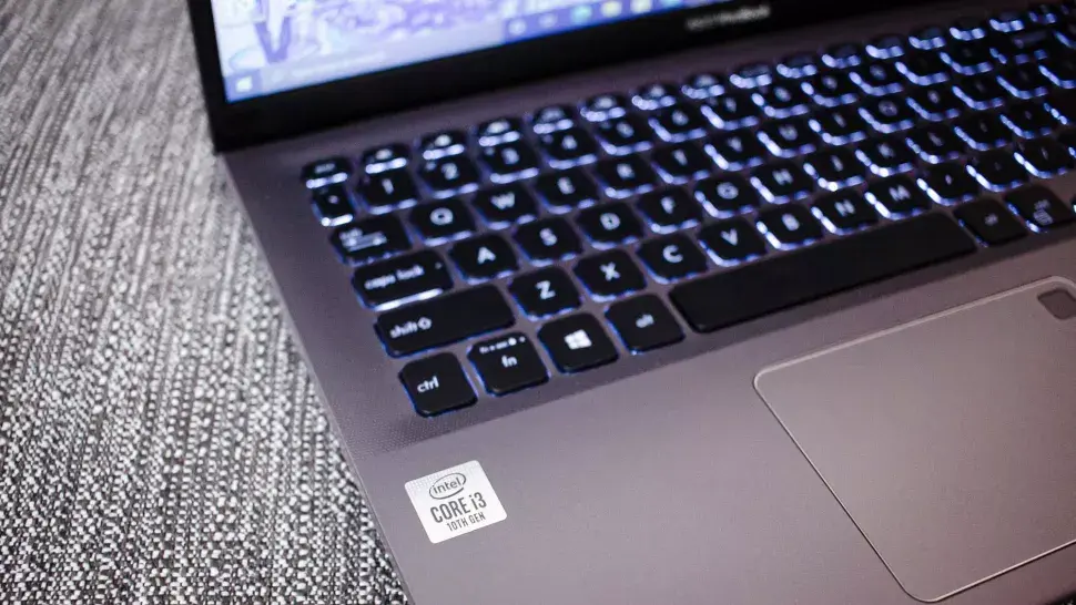 Asus Vivobook 15 keyboard